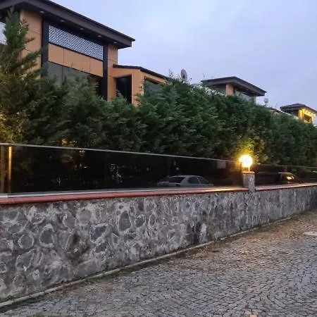 Villa Yakut Villas